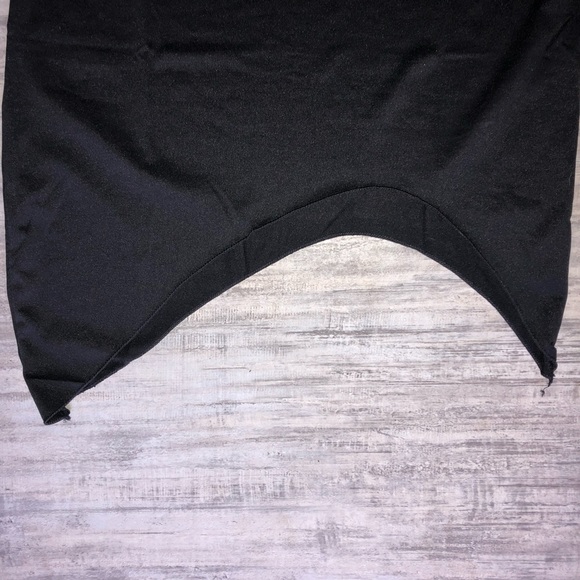 Short Black Dress size Large - Picture 4 of 7